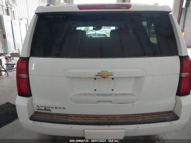 1GNSKHKC4HR276303 Chevrolet Suburban Lt