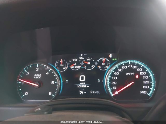1GNSKHKC4HR276303 Chevrolet Suburban Lt