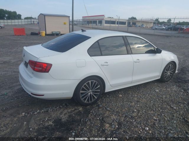 3VWD17AJ8FM204207 Volkswagen Jetta 1.8t Sport