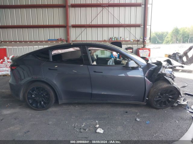 7SAYGAEE1PF772949 Tesla Model Y Awd/long Range Dual Motor All-wheel Drive