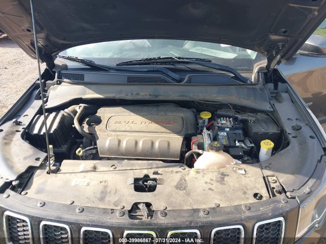 3C4NJCCB8KT663016 Jeep Compass Limited Fwd