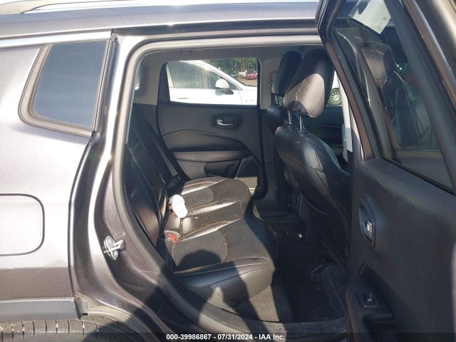 3C4NJCCB8KT663016 Jeep Compass Limited Fwd