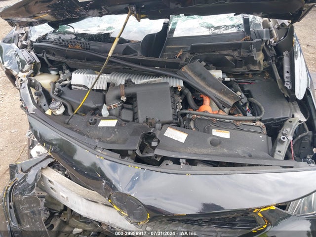 Toyota Prius V Two 2016 JTDZN3EU5GJ051858 Image 10