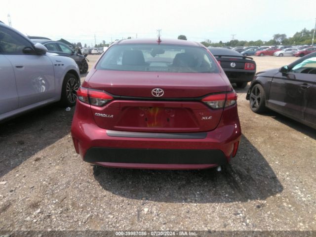 5YFFPMAE2NP350640 Toyota Corolla Xle