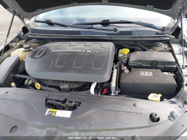 1C3CCCEG1FN556927 Chrysler 200 C