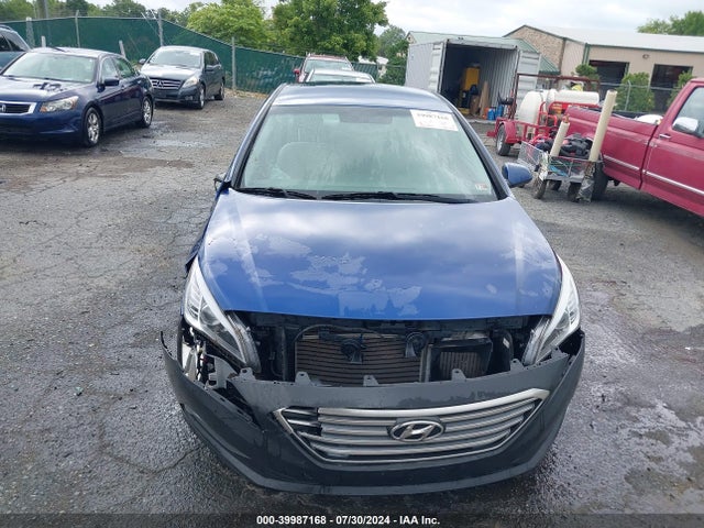 Hyundai SONATA ECO 2017 5NPE24AA9HH528214 Image 13