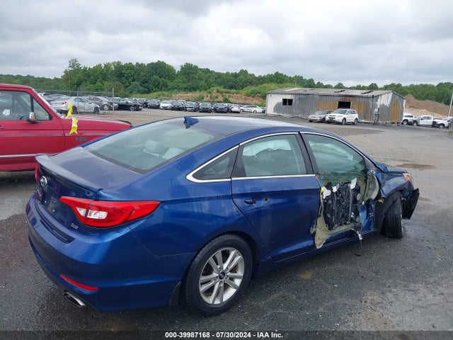 Hyundai SONATA ECO 2017 5NPE24AA9HH528214 Image 4
