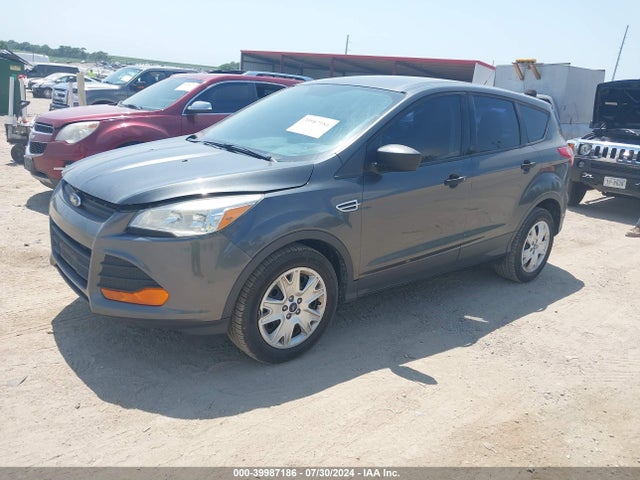 1FMCU0F78GUB15014 Ford ESCAPE S