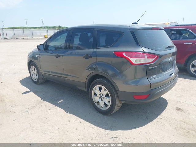 1FMCU0F78GUB15014 Ford ESCAPE S