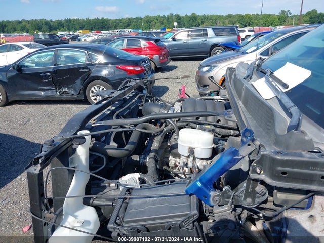 1GCVKREC9FZ257394 Chevrolet Silverado 1500 Lt