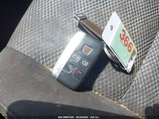 SALCR2BG8HH703070 Land Rover Discovery Sport Hse