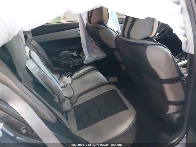 Toyota COROLLA LE 2019 2T1BURHE7KC136524 Image 8