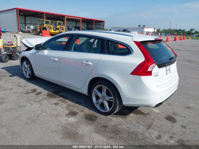 YV140MEK6H1359422 Volvo V60 T5 Premier