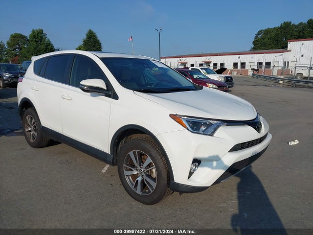 Toyota Rav4 Xle 2018 JTMWFREV2JJ209303 головне зображення