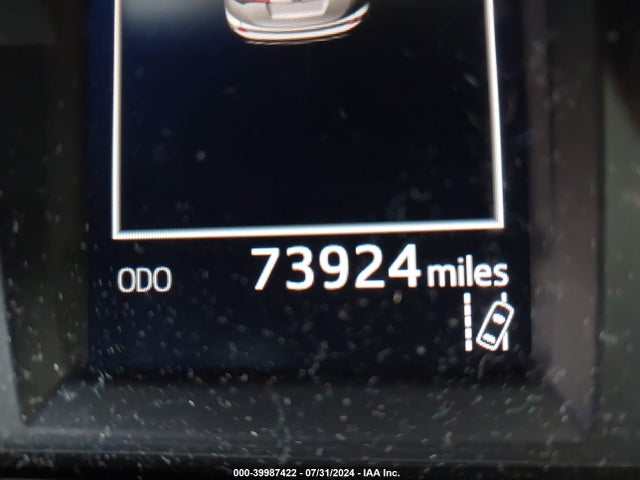 Toyota Rav4 Xle 2018 JTMWFREV2JJ209303 Image 16