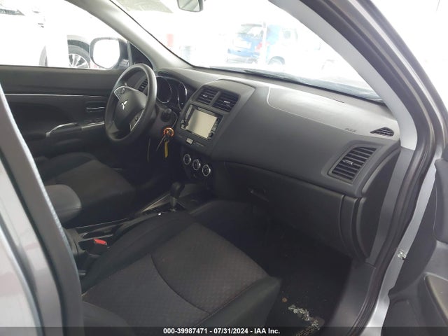 2019 MITSUBISHI OUTLANDER SPORT JA4AP3AU6KU035635 Photo 4