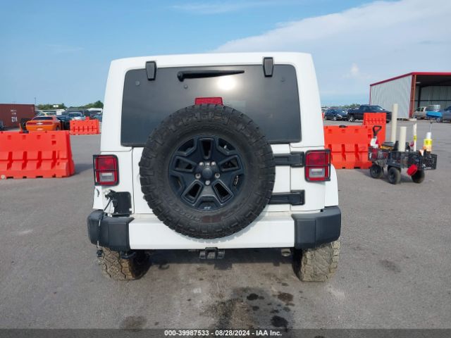 1C4HJWEG5GL172350 Jeep Wrangler Unlimited Sahara