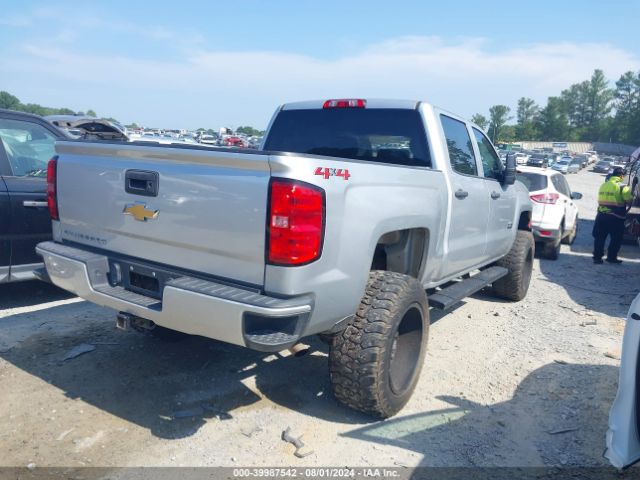 3GCUKPEC2JG293582 Chevrolet Silverado 1500 Custom