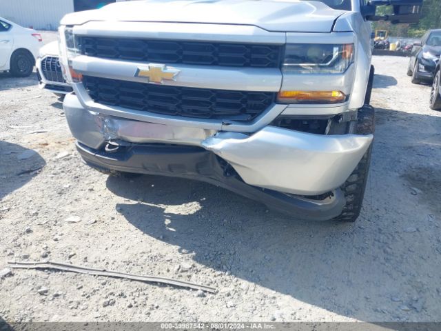 3GCUKPEC2JG293582 Chevrolet Silverado 1500 Custom