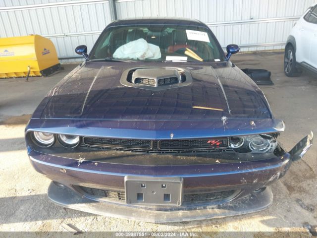 2C3CDZFJ7GH192419 Dodge Challenger 392 Hemi Scat Pack Shaker