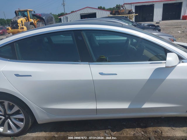 Tesla Model 3 Performance Dual Motor All-wheel Drive 2020 5YJ3E1EC6LF586992 Image 14