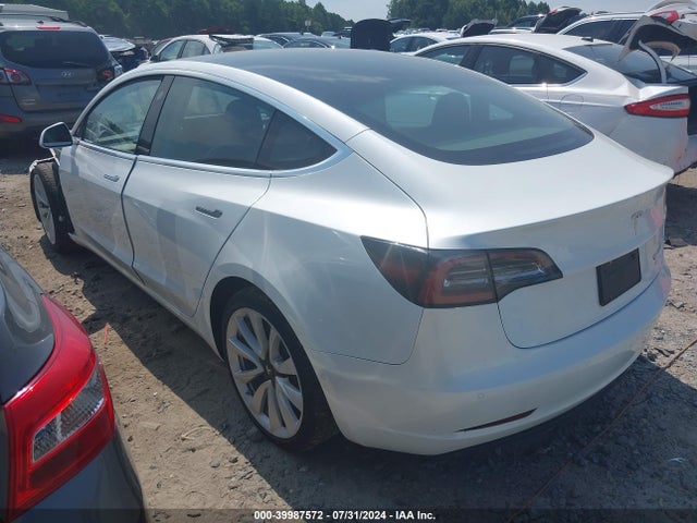 2020 TESLA MODEL 3 5YJ3E1EC6LF586992 Photo 2
