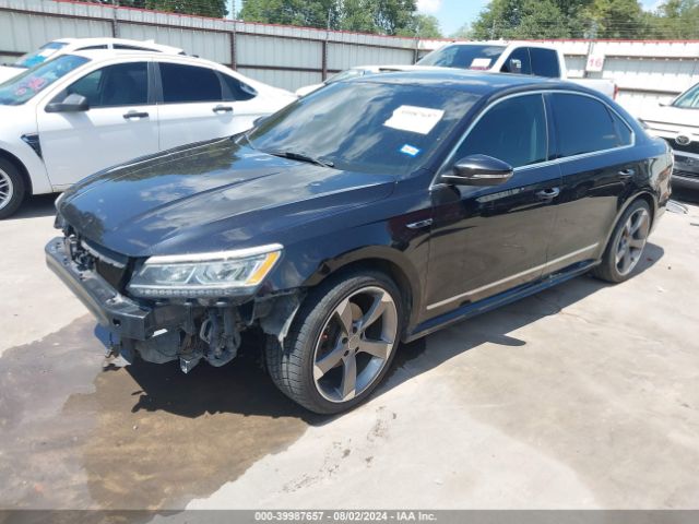 1VWDT7A33HC083862 Volkswagen Passat 1.8t R-line