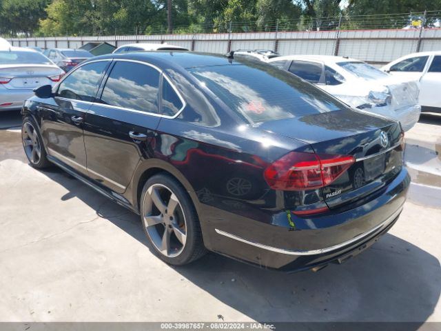 1VWDT7A33HC083862 Volkswagen Passat 1.8t R-line