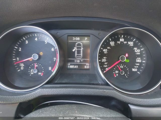 1VWDT7A33HC083862 Volkswagen Passat 1.8t R-line