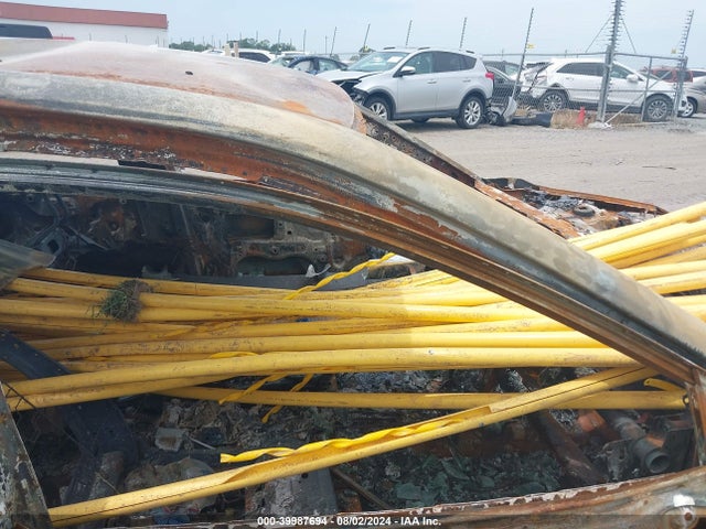 Toyota CAMRY LE 2021 4T1C11AK0MU568355 Image 5
