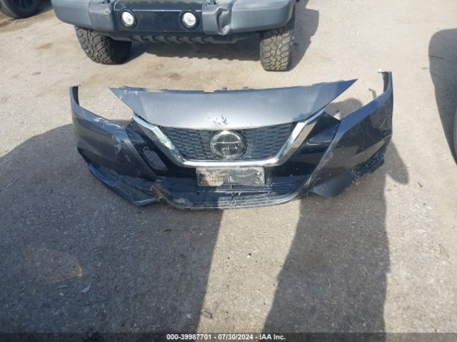 3N1CN8EV4ML876468 Nissan Versa Sv Xtronic Cvt