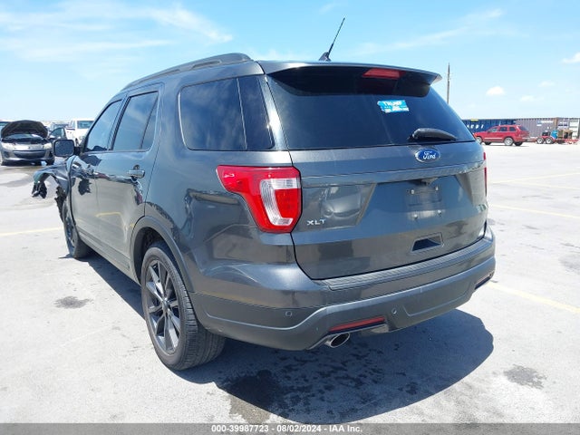 Ford EXPLORER XLT 2018 1FM5K7D87JGC40904 Image 3