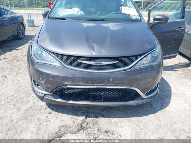 2C4RC1EG7JR333846 Chrysler Pacifica Touring L Plus