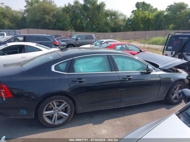 LVY102AK7KP107047 Volvo S90 T5 Momentum