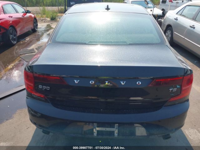LVY102AK7KP107047 Volvo S90 T5 Momentum