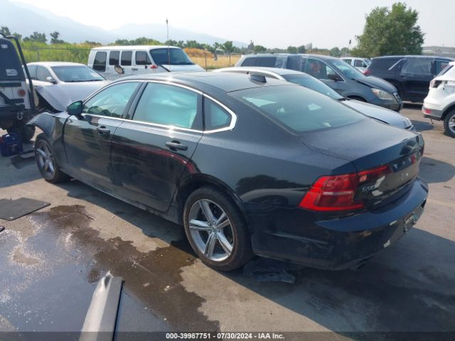 LVY102AK7KP107047 Volvo S90 T5 Momentum