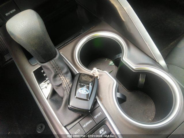 4T1C31AK7RU060370 Toyota Camry Hybrid Le