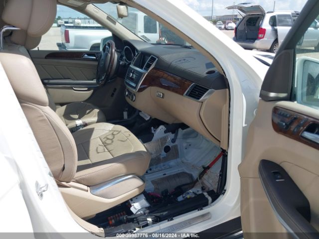 4JGDF7DEXFA526388 Mercedes-Benz Gl 550 4matic