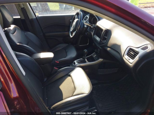 3C4NJCBB2LT225143 Jeep Compass Latitude Fwd