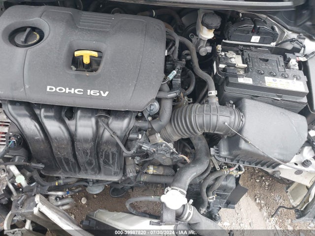 KIA FORTE LX 2017 3KPFK4A75HE074198 Image 10