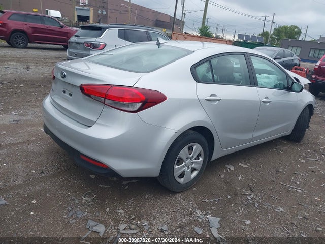 KIA FORTE LX 2017 3KPFK4A75HE074198 Image 4