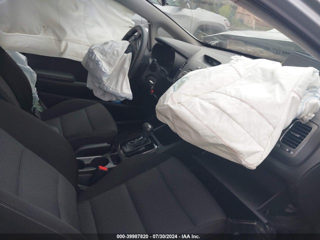 KIA FORTE LX 2017 3KPFK4A75HE074198 Image 5