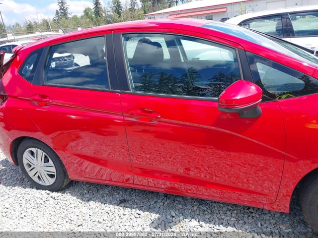 Honda FIT LX 2019 3HGGK5H47KM753202 Image 14