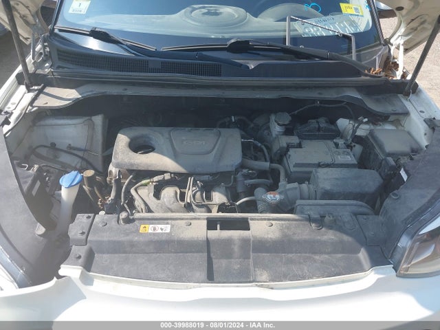 KIA Soul 2017 KNDJN2A28H7465243 Image 10