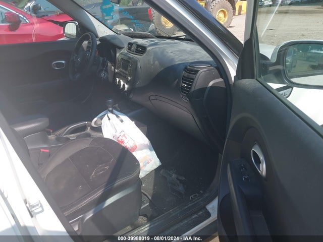 KIA Soul 2017 KNDJN2A28H7465243 Image 5