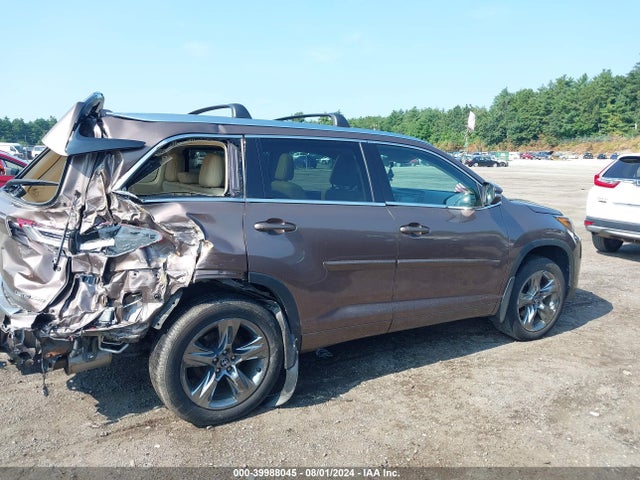 Toyota Highlander Limited Platinum 2017 5TDDZRFH5HS387582 Image 13