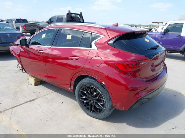 SJKCH5CP5JA057279 Infiniti Qx30 Premium