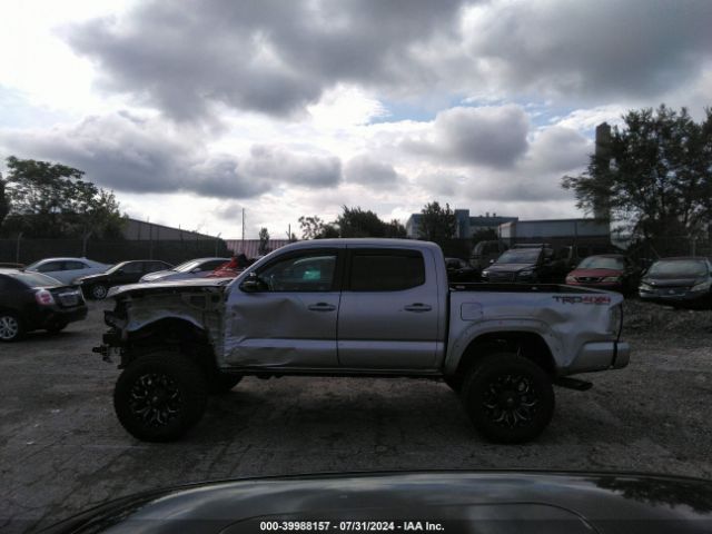 5TFCZ5ANXGX008232 Toyota Tacoma Trd Off Road