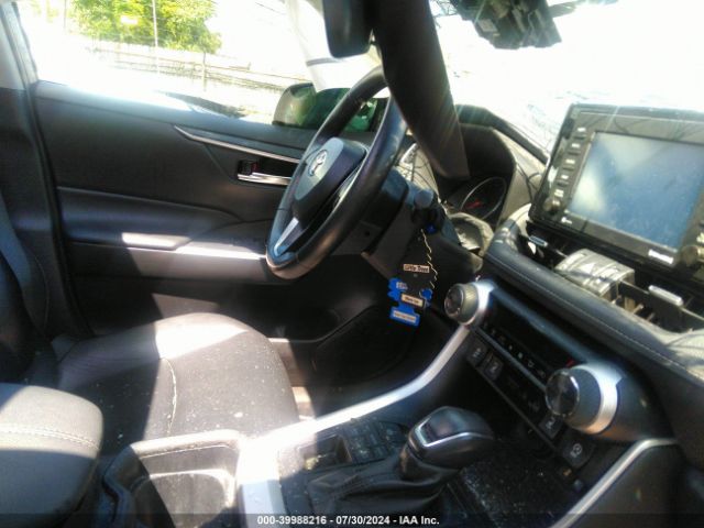 2T3A1RFV3MC145545 Toyota Rav4 Xle Premium