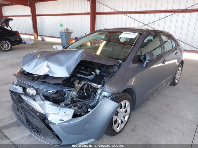 Toyota COROLLA LE 2022 5YFEPMAE9NP274720 Image 2